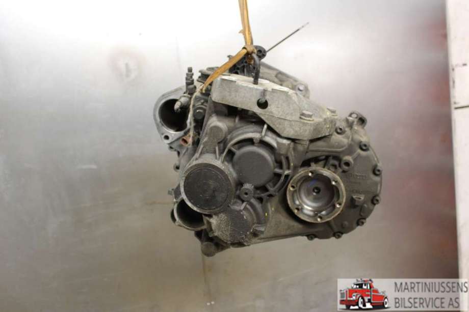 Girkasse manuell 6-trinn til VW Golf V, Combi 2003-2008  (VOLKSWAGEN||02Q301103G)