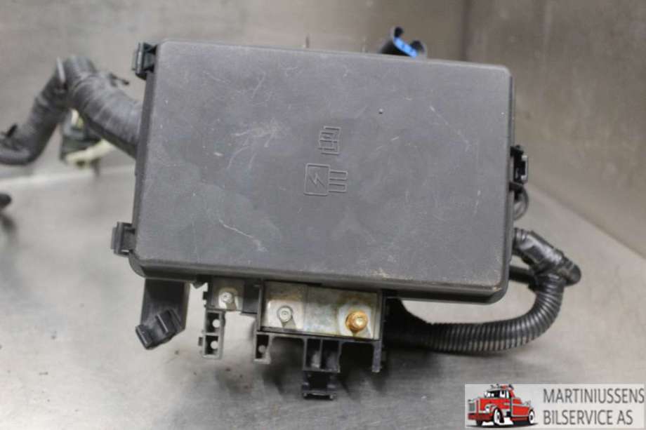 Sikringsboks til Ford Transit 2014-->>  (FORD|)
