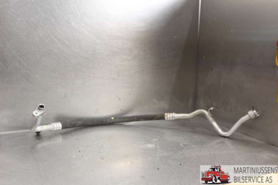 Aircondition rør til Mercedes A-Klasse 2012-2018 (W176) (W176) (MERCEDES||A 246 830 38 15)