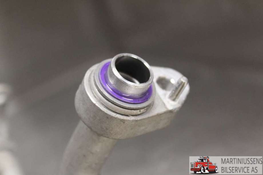 Aircondition rør til Mercedes A-Klasse 2012-2018 (W176) (W176) (MERCEDES||A 246 830 38 15)