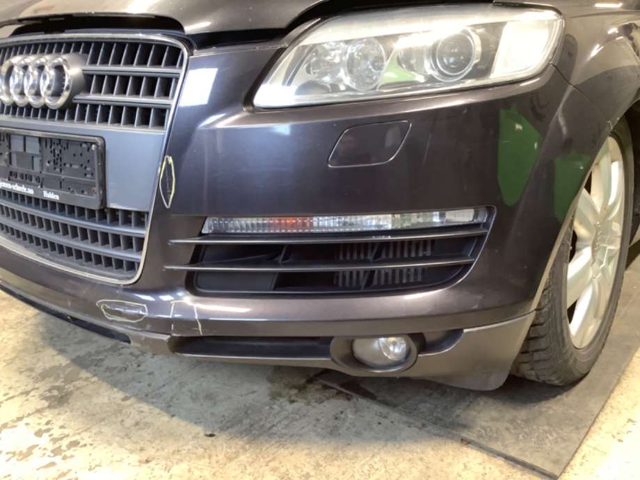 Støtfanger foran til Audi Q7 2006-2010 (Type I, Fase 1)  (AUDI|)