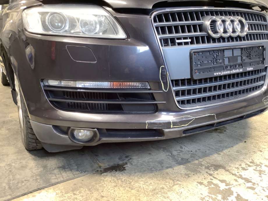 Støtfanger foran til Audi Q7 2006-2010 (Type I, Fase 1)  (AUDI|)