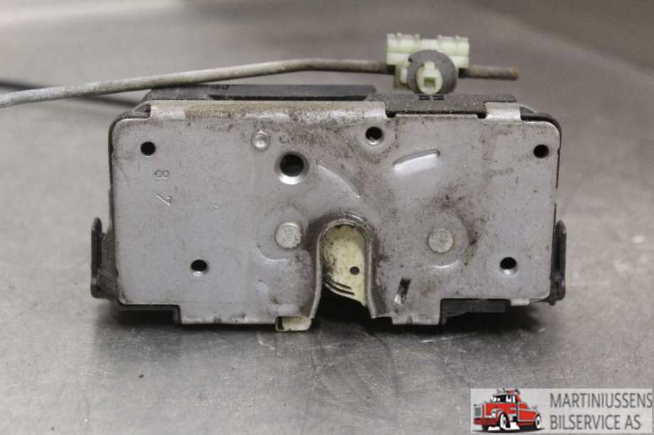 Låsekasse høyre til Opel Corsa D 2006-2014  (OPEL||13258274)