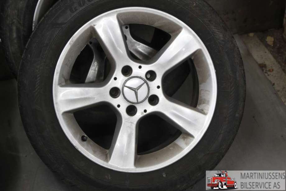 Felgsett aluminium til Mercedes C-Klasse 2004-2007 (Fase 2) (W203) (W203) (MERCEDES|5X112 ET31|16"|7X16 ET31)