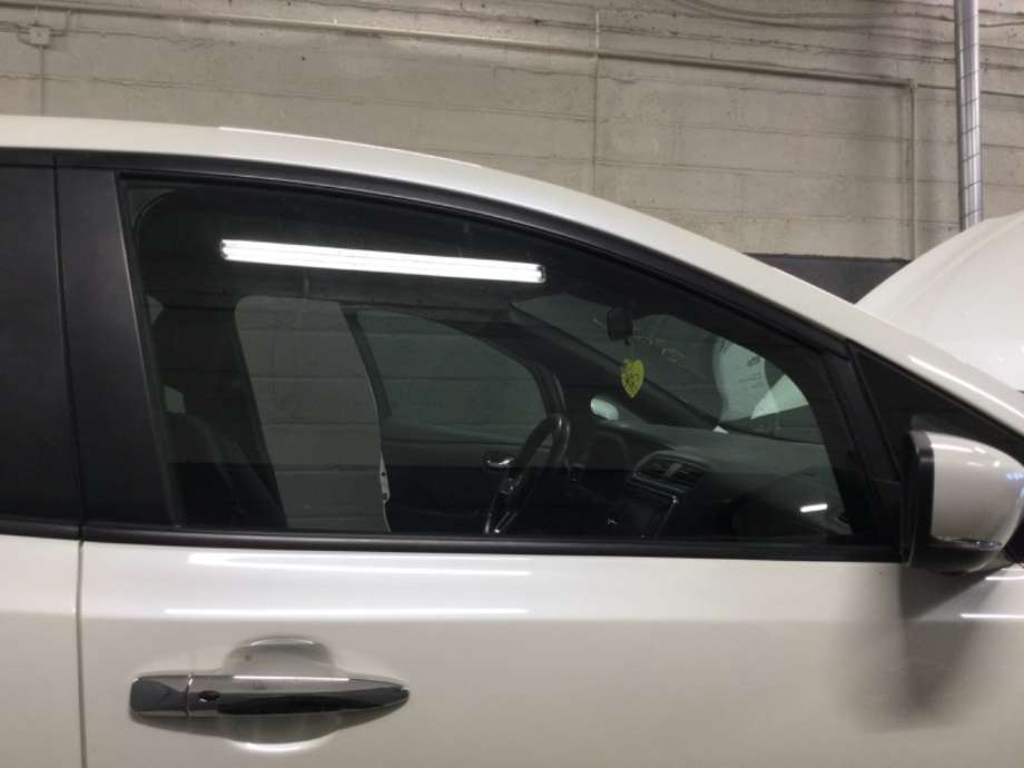 Siderute høyre foran til Nissan Leaf, 2018-->> (Type II)  (NISSAN|)