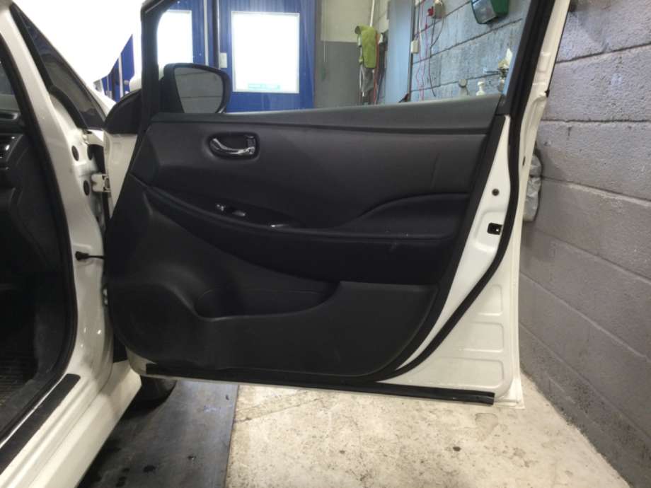 Dørtrekk høyre til Nissan Leaf, 2018-->> (Type II)  (NISSAN|)