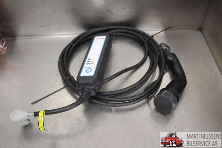 Batterilader kabel til Nissan Leaf, 2018-->> (Type II)  (NISSAN|)