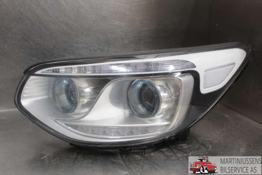 Frontlykt venstre halogen til Kia Soul, 2014-2019 (Type II)  (KIA|)