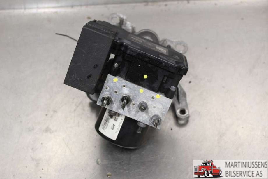 ABS sentral til Mercedes GLK 2008-2015 (X204) (X204) (MERCEDES||A 172 901 40 00)
