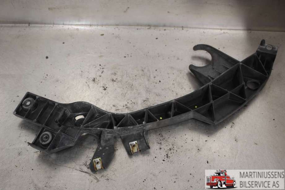 Frontplate øvre til Toyota Proace 2016-->> (Type II)  (TOYOTA||9826095480)