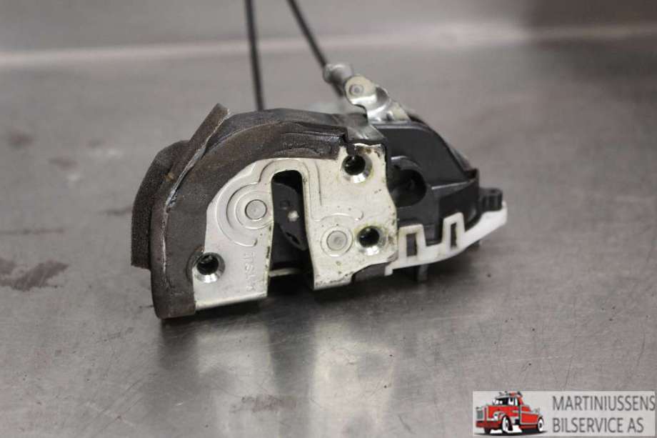 Låsekasse høyre til Toyota Prius 2009-2016 (Type III) (COMBI) (COMBI) (TOYOTA|)