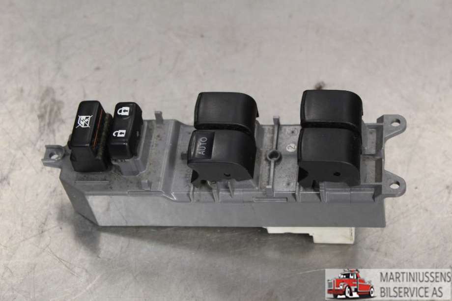 Bryter ruteheis til Toyota Auris, 2013-2015 (Type II, Fase 1)  (TOYOTA|)