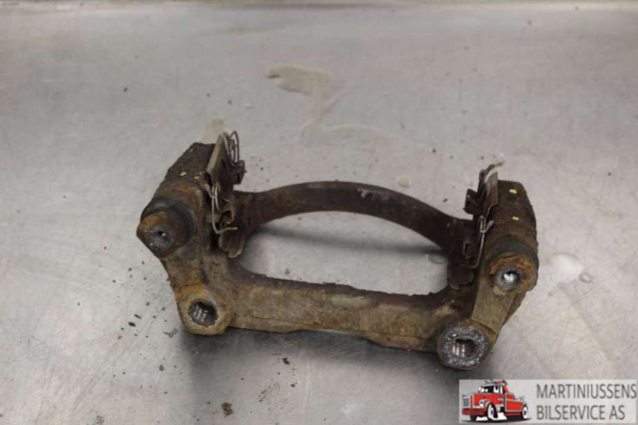 Bremsecaliper brakett til Nissan Qashqai 2014-2021 (Type II)  (NISSAN|)