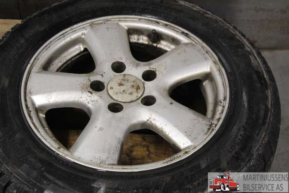 Felgsett aluminium til Honda FR-V 2002-2007  (HONDA|3 ET50;5X114|3;5X114|5X15;8)