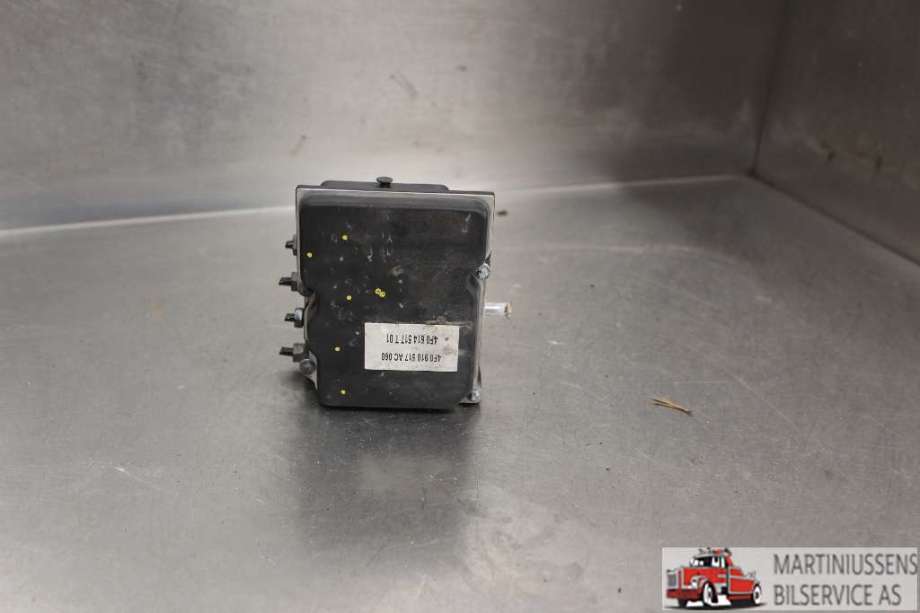 ABS sentral til Audi A6 2005-2008 (Type III, Fase 1) (C6) (C6) (AUDI||4F0 614 517 T)