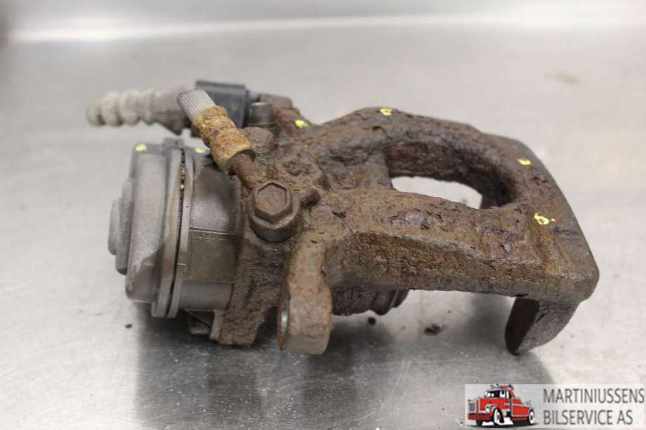 Bremsecaliper høyre bak til Nissan Qashqai, 2014-2021 (Type II)  (NISSAN|)