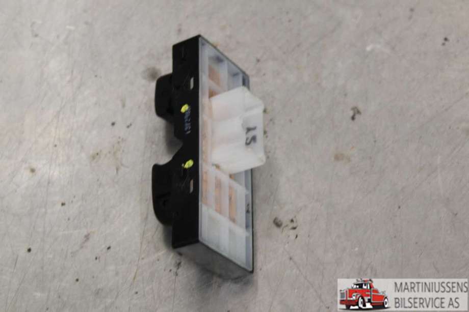 Bryter ruteheis til Nissan Qashqai 2014-2021 (Type II)  (NISSAN|)