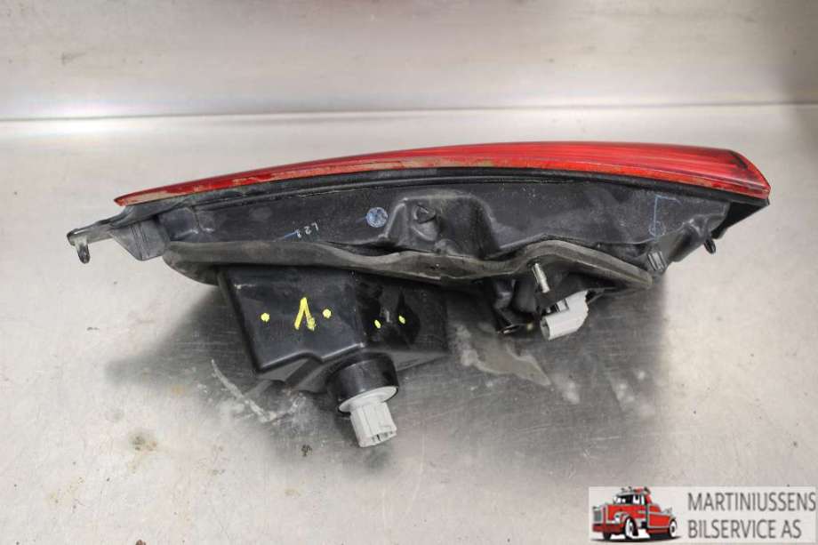 Baklykt venstre indre til Nissan Qashqai 2014-2021 (Type II)  (NISSAN||226-18013)