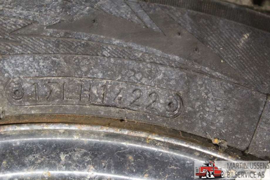 Dekk til Annet Dekk vinter piggfri 0-->>  (OASEAVE GSI-6|175/65R14 9MM|TOYO)