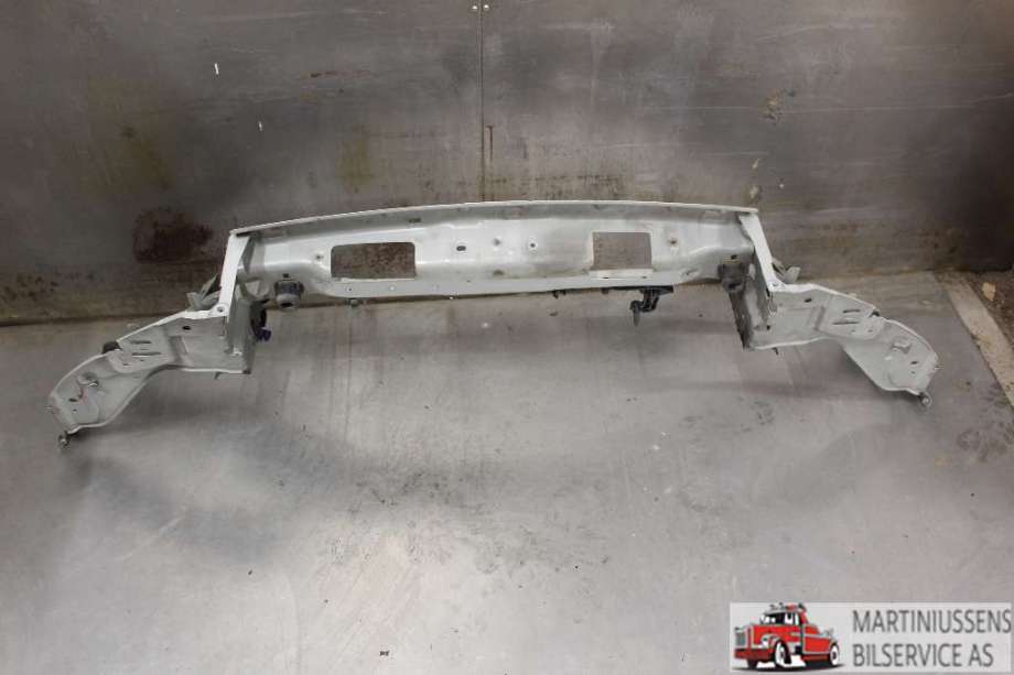 Frontplate øvre til Volvo V50, 2007-2012 (Fase 2)  (VOLVO|)