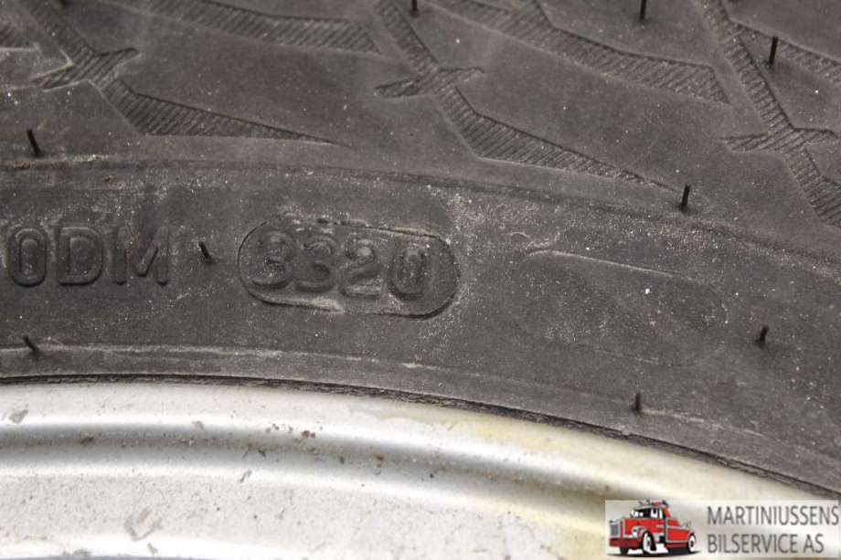 Dekk til Annet Dekk vinter piggfri 0-->>  (HAKKAPELIITTA CR3|205/70R15C|NOKIAN)