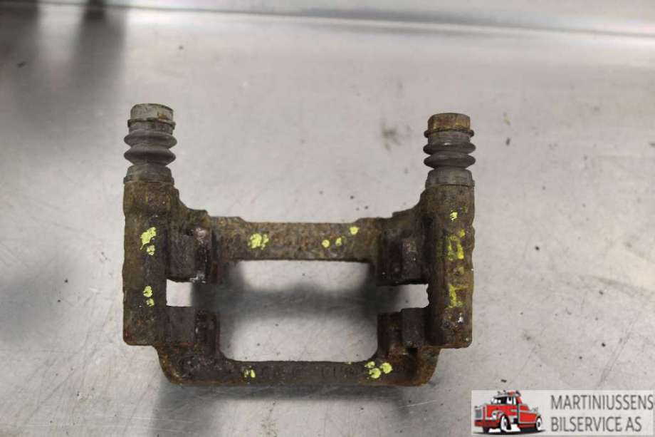 Bremsecaliper brakett til VW Caddy, 2015-2020 (Type III, Fase 3)  (VOLKSWAGEN|)