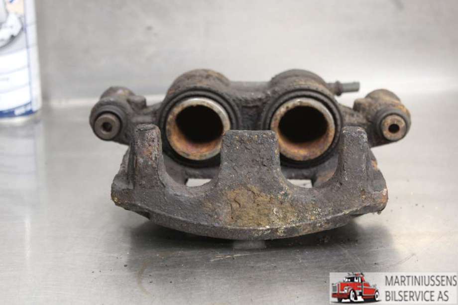 Bremsecaliper venstre foran til Mercedes Vito 2014-->> (W447) (W447) (M.B|)