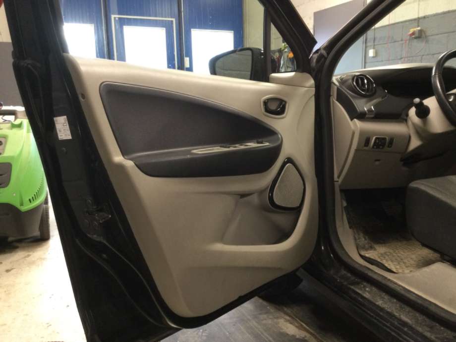 Dørtrekk venstre til Renault Zoe, 2013-2019 (Fase 1)  (RENAULT|)