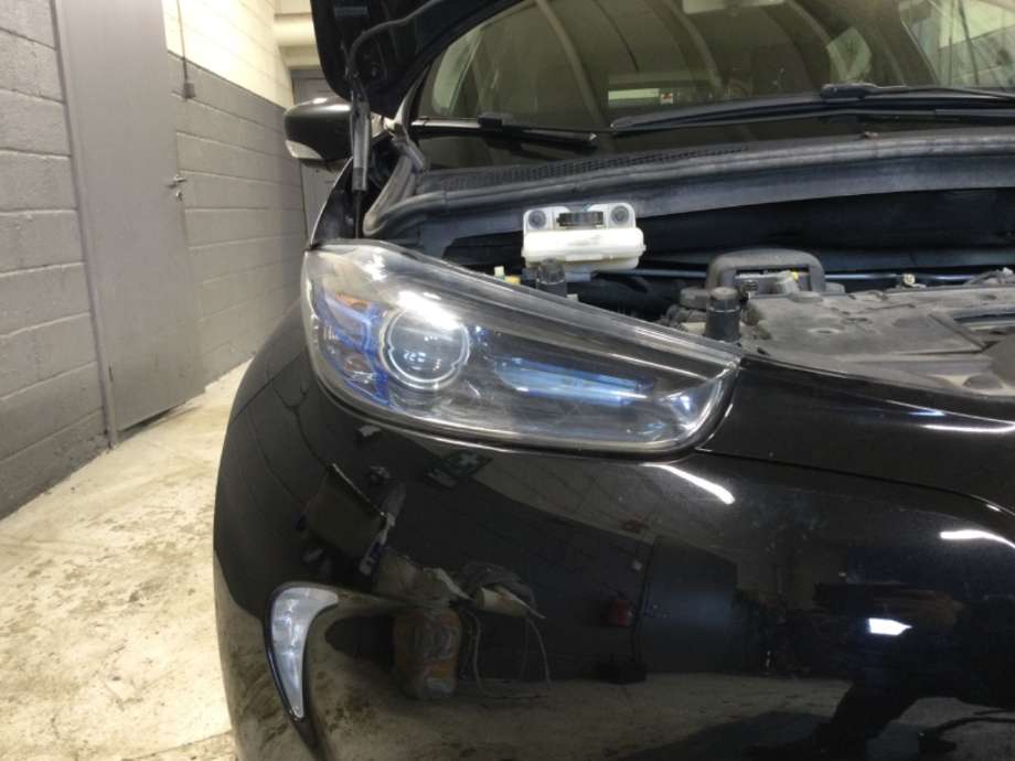 Frontlykt høyre halogen til Renault Zoe, 2013-2019 (Fase 1)  (RENAULT|)