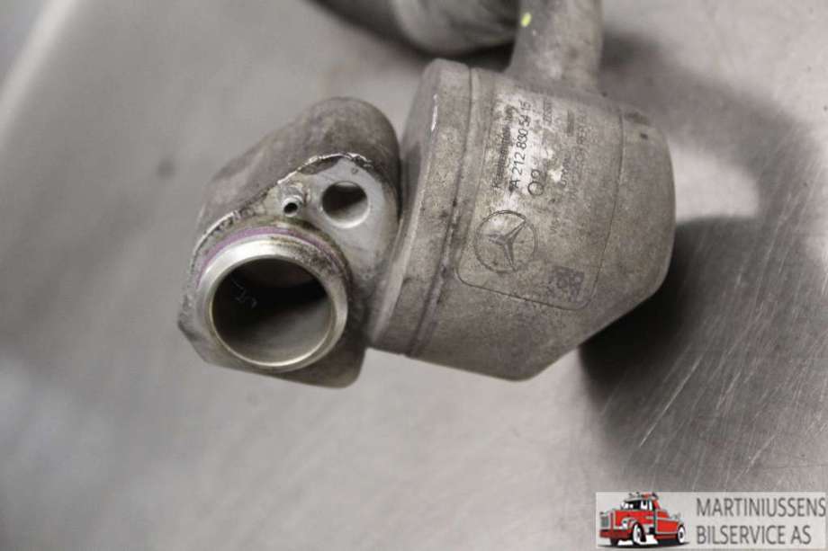 Aircondition rør til Mercedes E-Klasse 2009-2013 (Fase 1) (W212) (W212) (MERCEDES||A 212 830 54 15)
