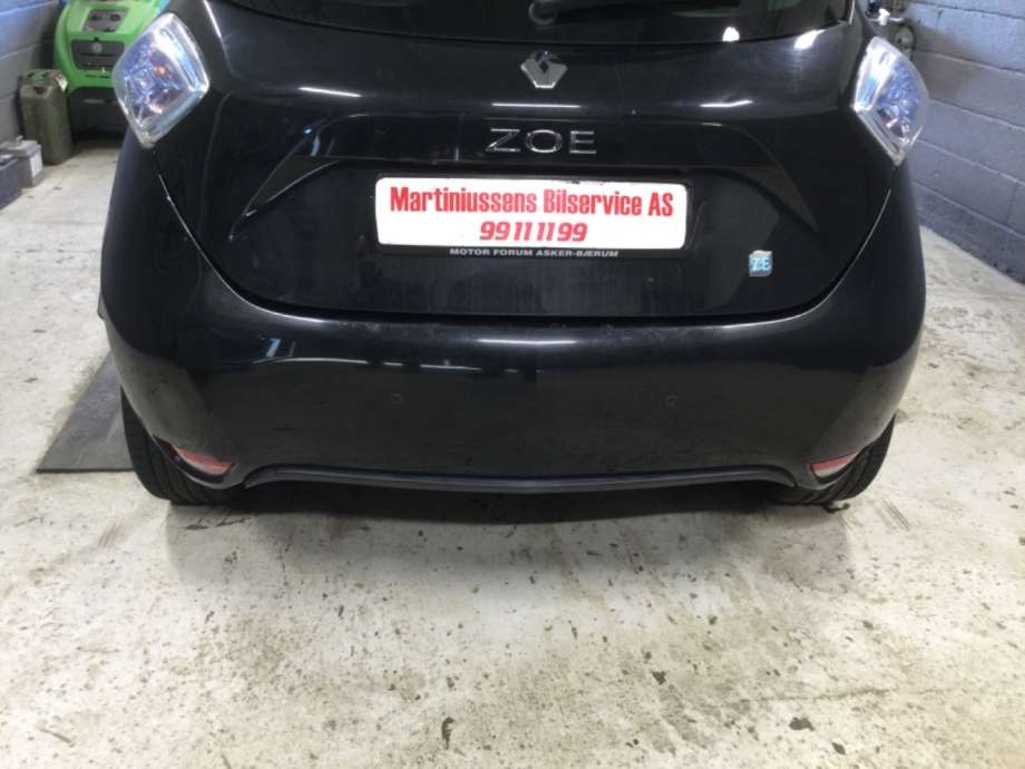 Støtfanger bak til Renault Zoe, 2013-2019 (Fase 1)  (RENAULT|)