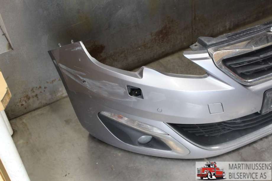 Støtfanger foran til Peugeot 308 2013-2021 (Type II)  (PEUGEOT|)