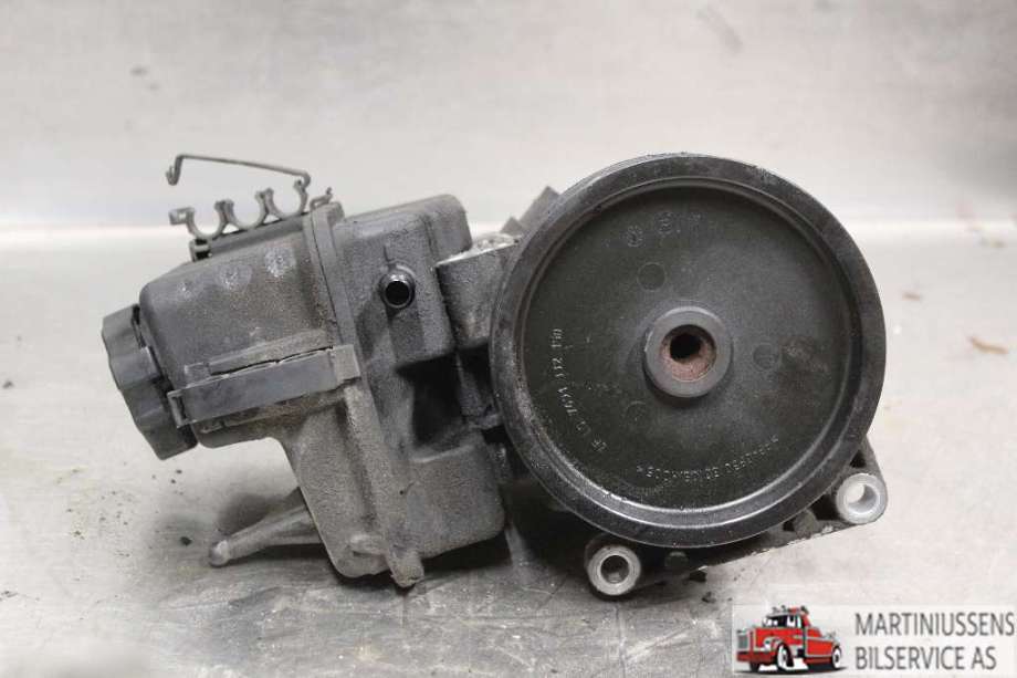 Servo pumpe mekanisk til Mercedes E-Klasse, 2009-2013 (Fase 1) (W212) (W212) (MERCEDES|)