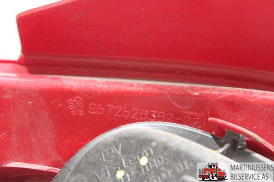 Baklykt høyre til Peugeot 208 2012-2019 (Type I)  (PEUGEOT||9672628380-02)