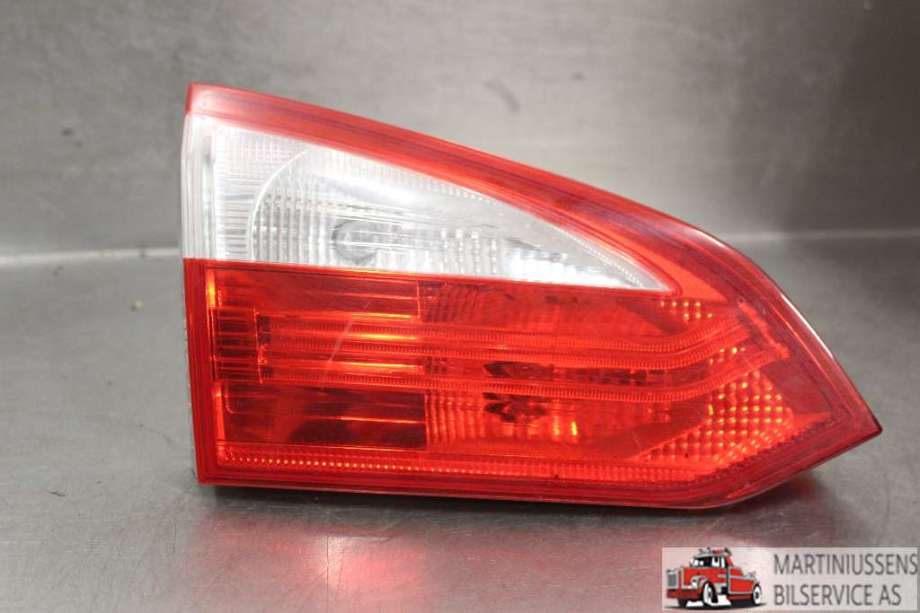 Baklykt venstre indre til Ford Focus, 2011-2014 (Type III, Fase 1)  (FORD|)