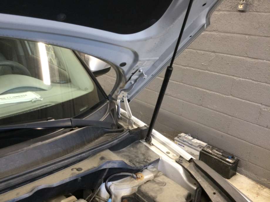 Panserhengsler til Kia Soul, 2014-2019 (Type II)  (KIA|)