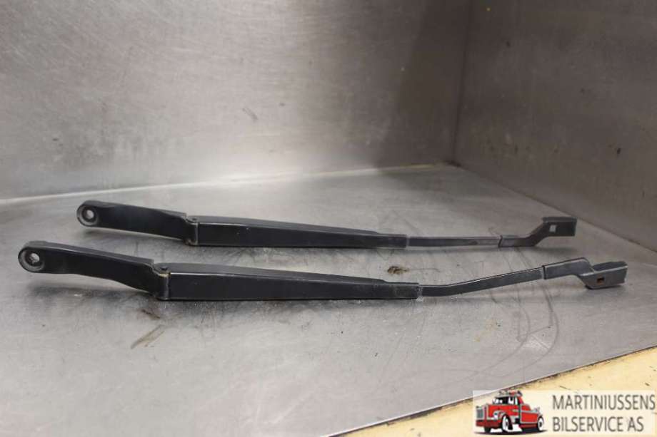 Viskerarmer frontrute til Opel Astra J, 2010-2015  (OPEL|)