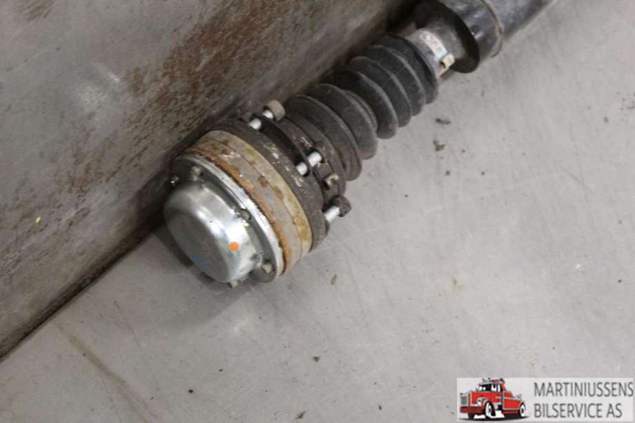 Mellomaksel fremre til Ford Ranger / Ranger Raptor 2015-2022  (FORD||AB39-4A376-AD)