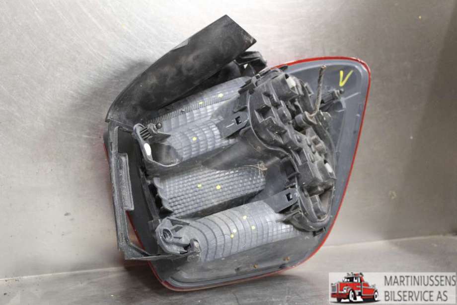 Baklykt venstre til BMW 1-Serie 2011-2015 (Fase 1) (F20/F21) (F20/F21) (BMW||63.21 7 241 541-05)