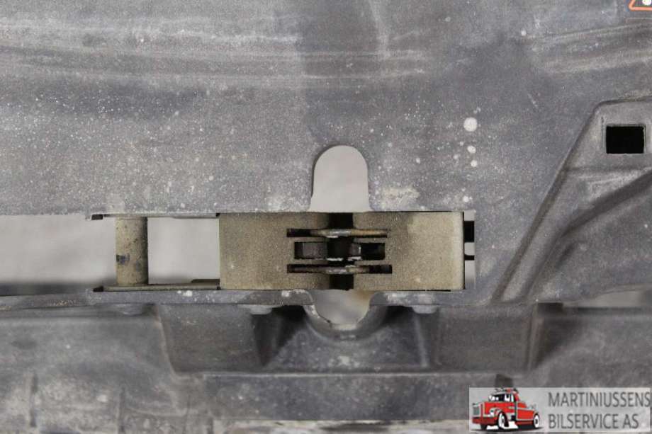 Frontplate til VW Golf V, Combi 2003-2008  (VOLKSWAGEN|)