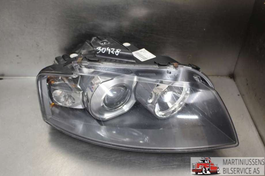 Frontlykt høyre halogen til Audi A3 2003-2008 (Type II, Fase 1) (|B P0 941 004M)