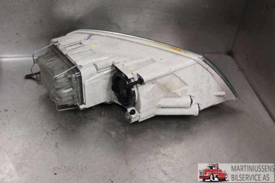 Frontlykt venstre halogen til Škoda Octavia 2005-2008 (Type II, Fase 1) (SKODA|1Z1 941 017 Q|)