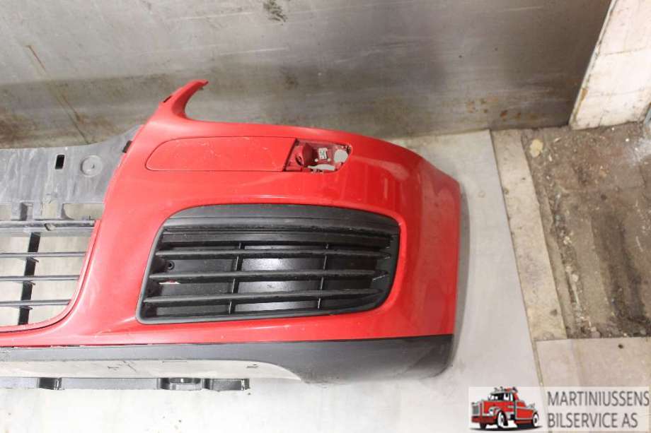 Støtfanger foran til VW Golf V, Combi 2003-2008  (VOLKSWAGEN|1K0 807 217 R|)