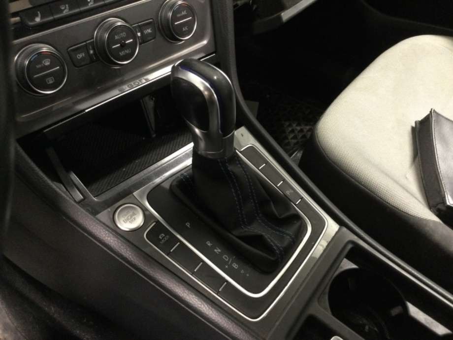 Girstang/girvelger automat til VW e-Golf, 2014-2017 (Fase 1)  (VOLKSWAGEN|5QE 713 025 P)