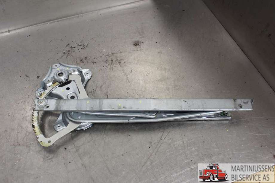 Ruteheis til Toyota Yaris, 2012-2014 (Type III, Fase 1)  (TOYOTA|)