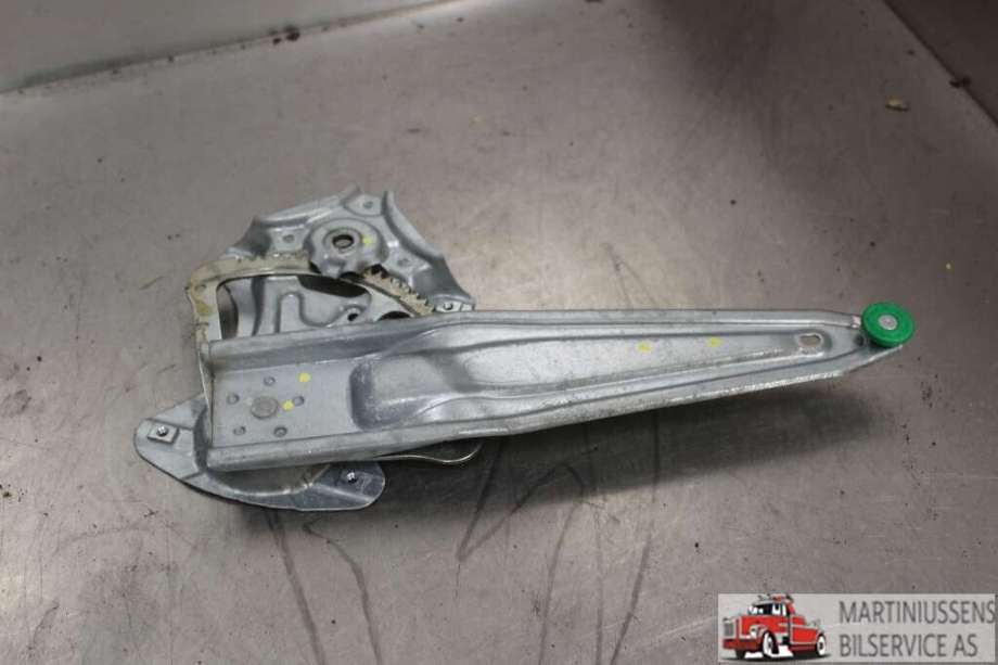 Ruteheis til Toyota Yaris, 2012-2014 (Type III, Fase 1)  (TOYOTA|)