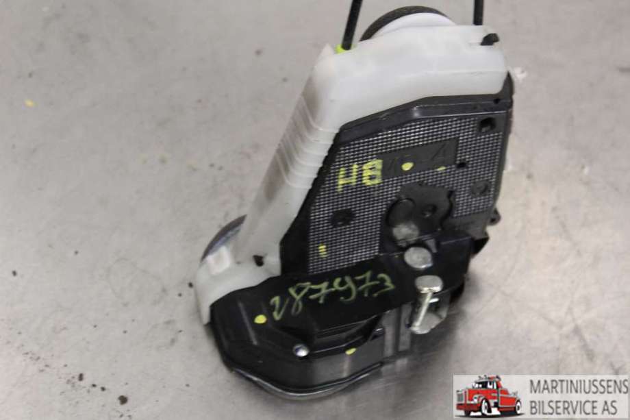 Låsekasse høyre bak til Toyota Yaris, 2012-2014 (Type III, Fase 1)  (TOYOTA|)