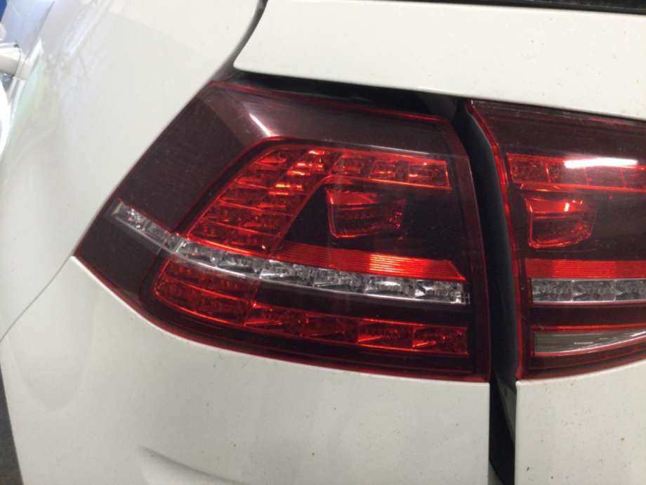 Baklykt venstre til VW e-Golf, 2014-2017 (Fase 1)  (VOLKSWAGEN|)