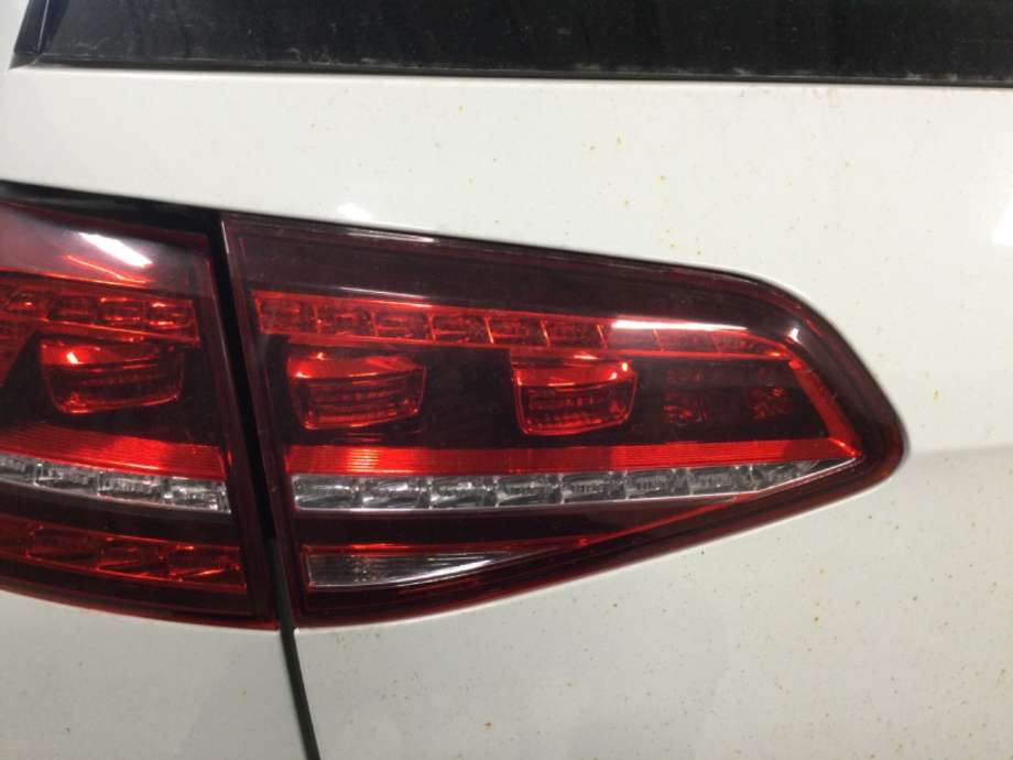 Baklykt venstre indre til VW e-Golf, 2014-2017 (Fase 1)  (VOLKSWAGEN|)