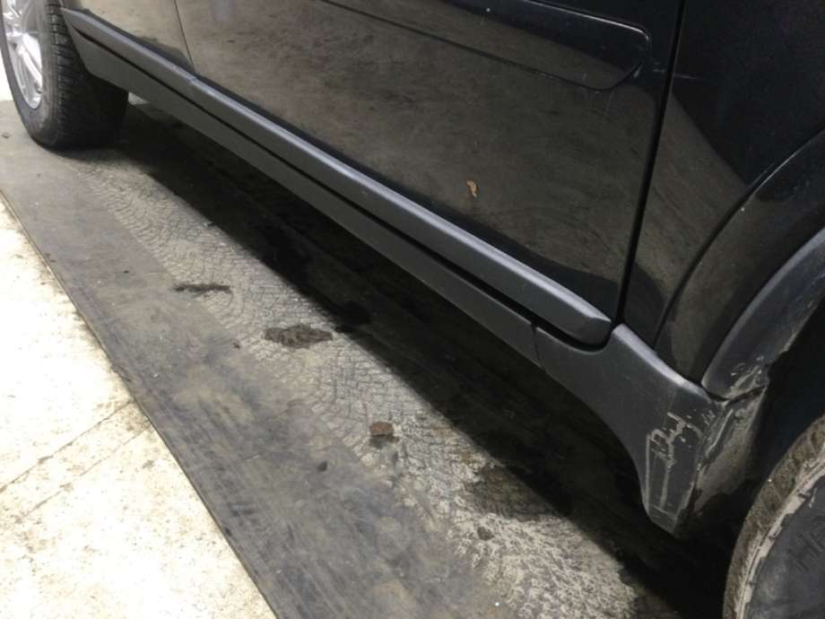 Kanalskjørt høyre til Volvo XC90, 2007-2014 (Type I, Fase 2)  (VOLVO|)